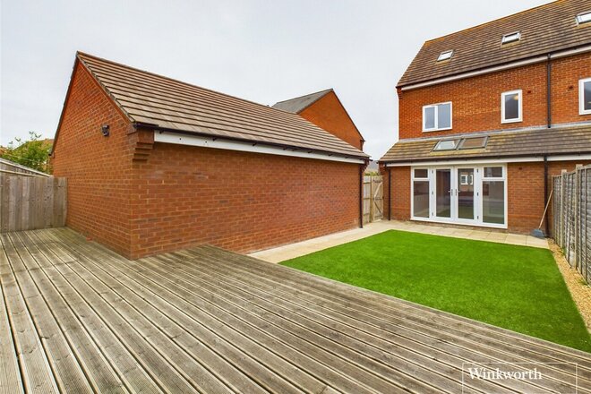 Parker Close, Reading, RG2