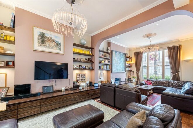 Sussex Street, London, SW1V