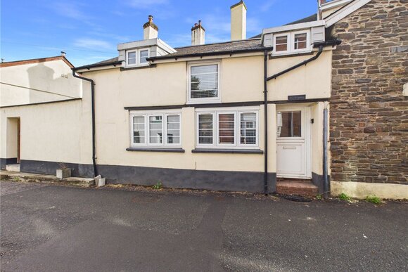 Leigh Road, Devon, EX18
