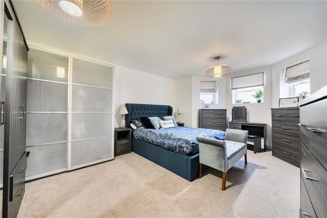 Alexandra Drive, London, SE19