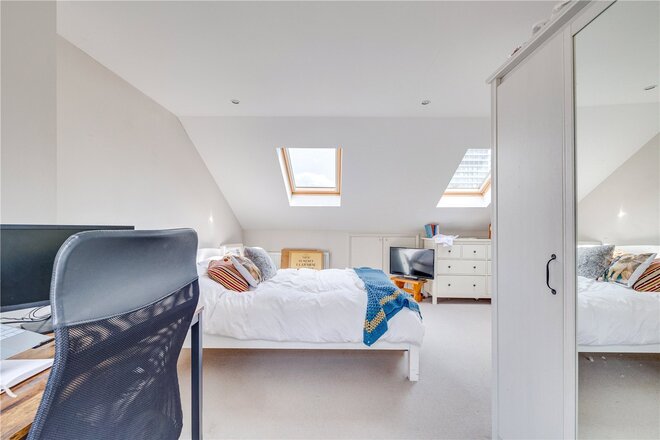 Biscay Road, Barons Court, W6