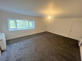 Flat 2, Worth House, Lower Washfield, EX16