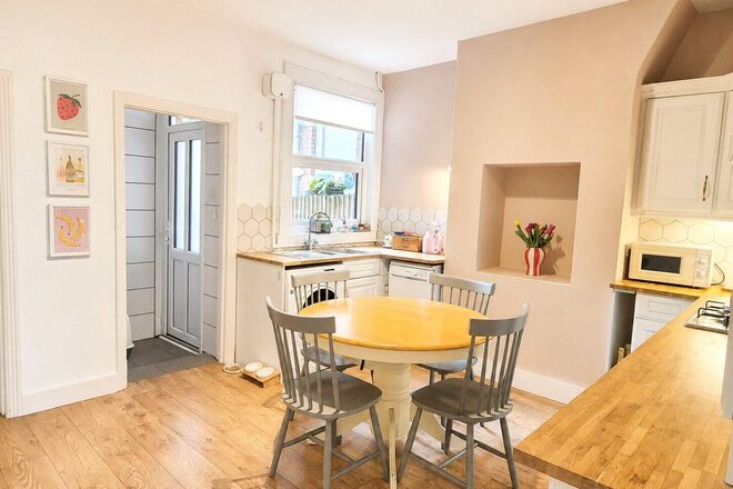 Welbeck Road, East Barnet, EN4