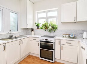 Lymington Avenue, Essex, SS9