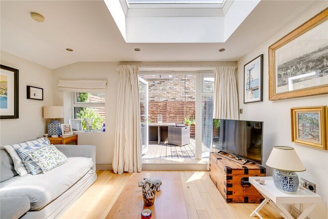 Furness Road, London, SW6