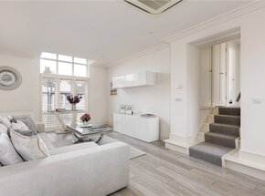 Deodar Road, London, SW15