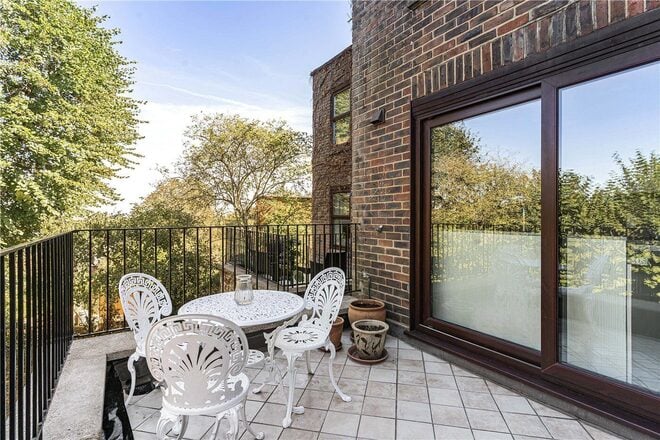 Wolseley Road, London, N8