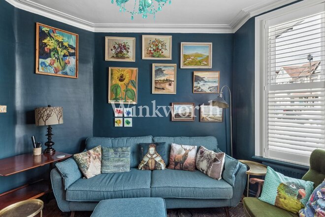 Berwick Road, London, N22