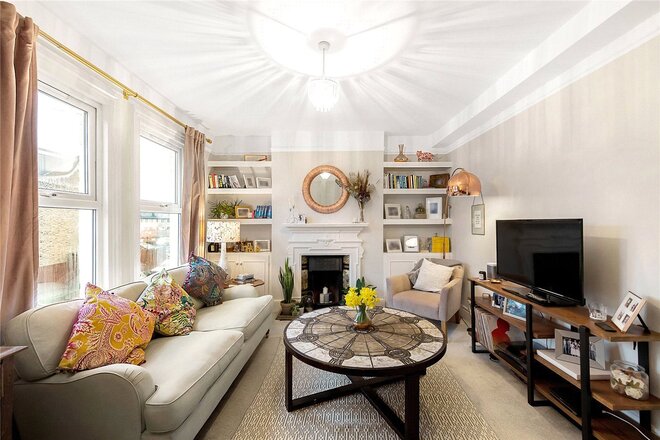 Oxford Gardens, Chiswick, W4