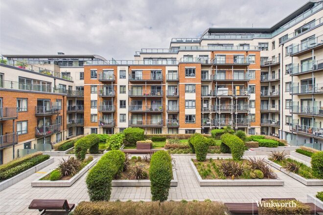 Boulevard Drive, London, NW9