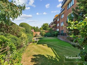 Hendon Lane, London, N3