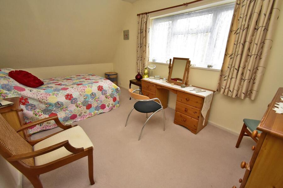 A BEDROOM 1.JPG