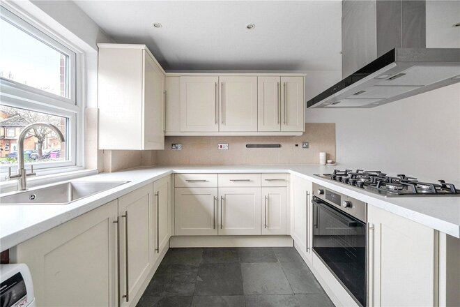 Rectory Square, London, E1