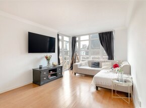 Eleanor Close, London, SE16