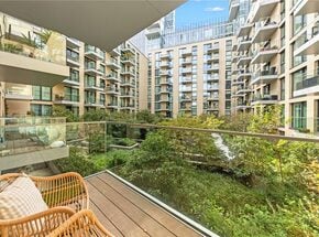 Bridle Mews, London, E1