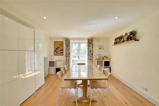 Shooters Hill Road, Blackheath, SE3