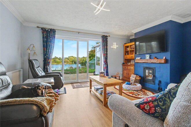 Lakeside Park Drive, Southwold, IP18