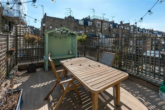 Belgrave Road, UK, SW1V