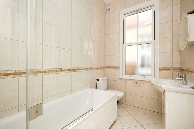 Woodgrange Avenue, London, W5