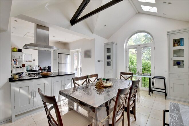Heathway, Blackheath, SE3