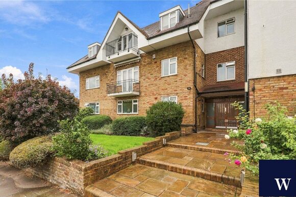 Hendon Lane, London, N3