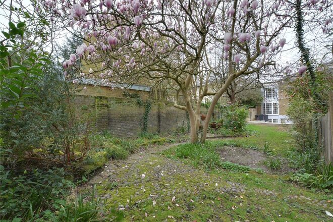 Pond Road, London, SE3