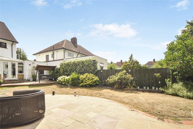 Cedarhurst Drive, Eltham, SE9
