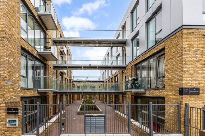 Porteus Place, London, SW4