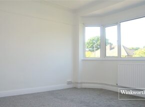 Connaught Road, Barnet, EN5
