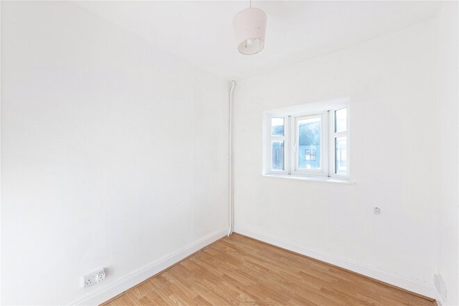 Cleveleys Road, London, E5