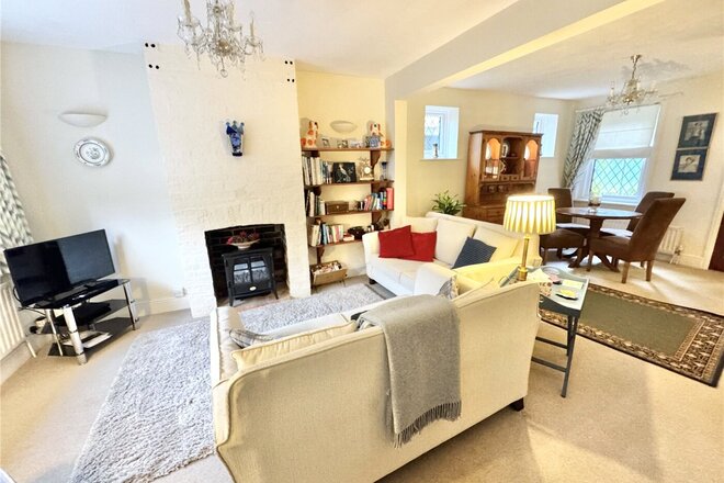 Archway Road, Poole, BH14