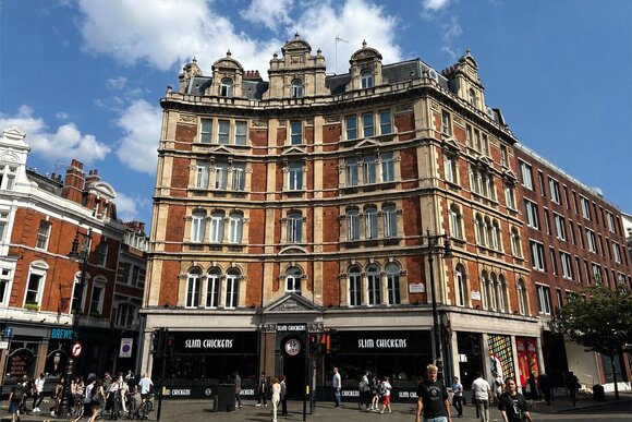 Shaftesbury Avenue, London, WC2H