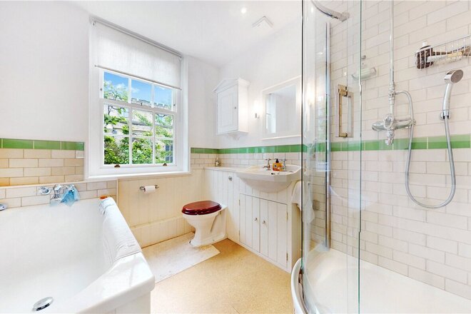 South Grove, London, N6