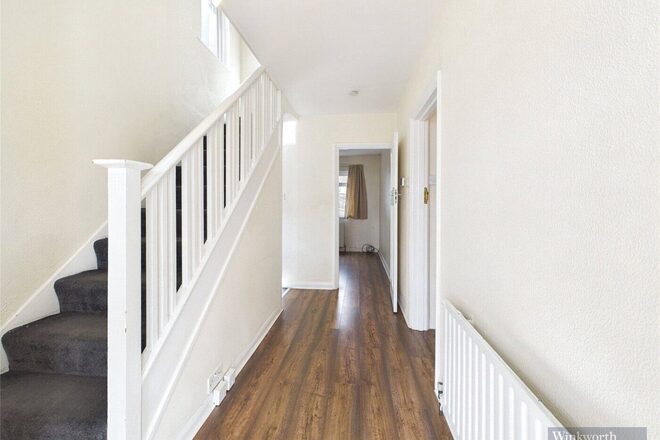 Hamilton Avenue, Surbiton, KT6