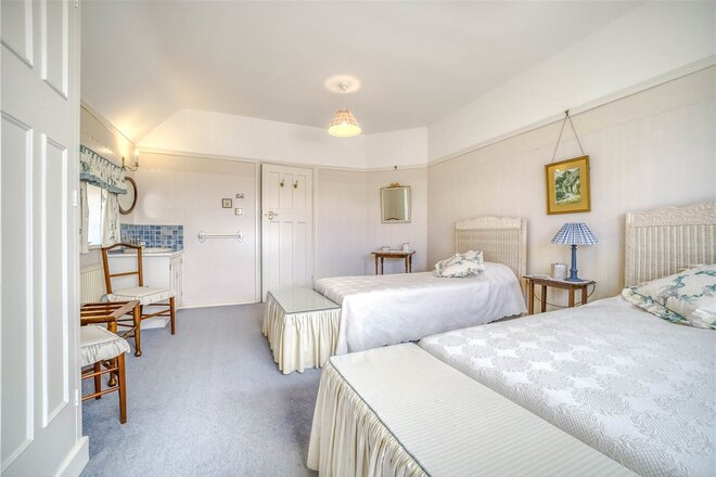 Frankland Crescent, Poole, BH14