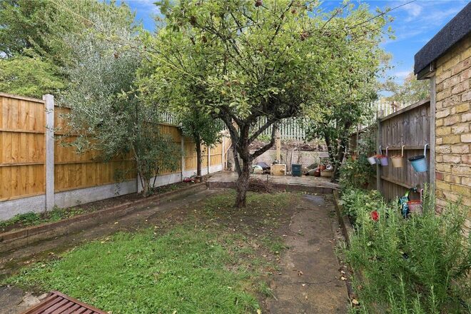 Lothair Road North, London, N4