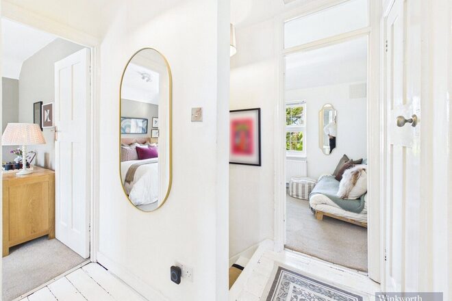 Ferguson Avenue, Surbiton, KT5
