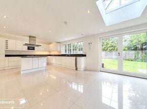 Woods Lane, Basingstoke, RG25
