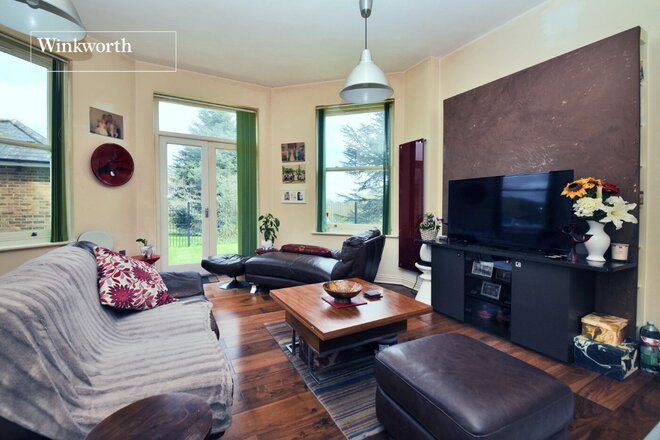 Poulter Park, Morden, SM4