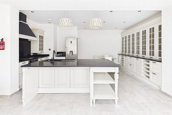 Romeyn Road, London, SW16