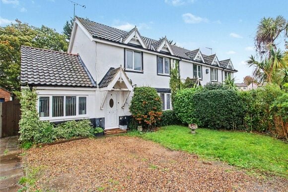 Old Priory Gardens, Beccles, NR34