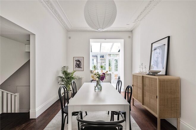 McGregor Road, London, W11