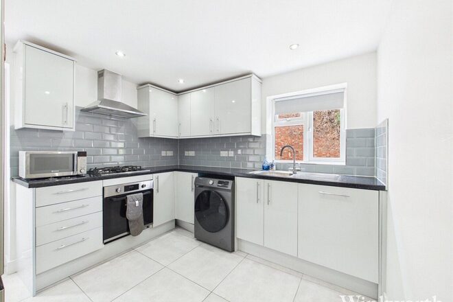 Coldershaw Road, London, W13