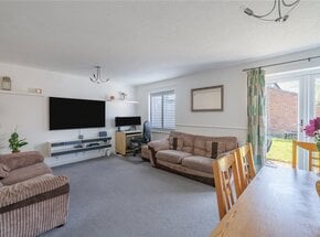 Walton Way, Berkshire, RG14