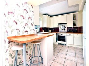 The Readens, Surrey, SM7