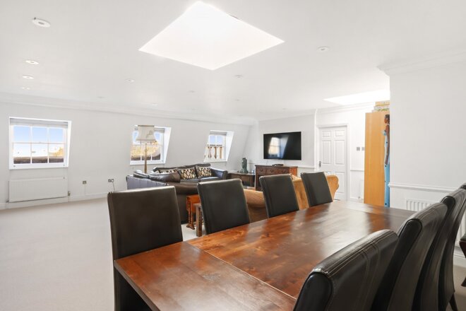 The Broad Walk, Cheltenham, GL50