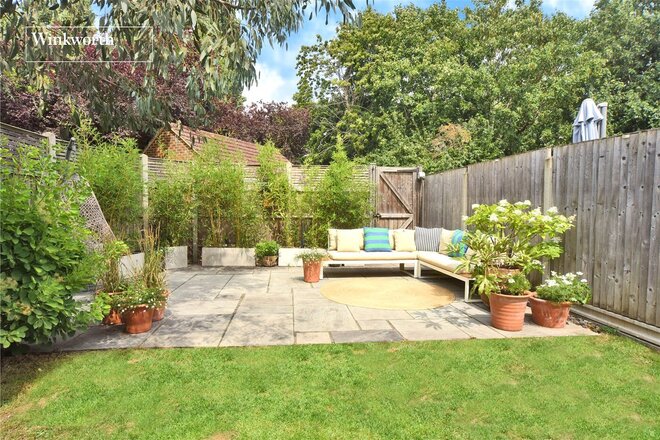 Sandringham Road, Worcester Park, KT4