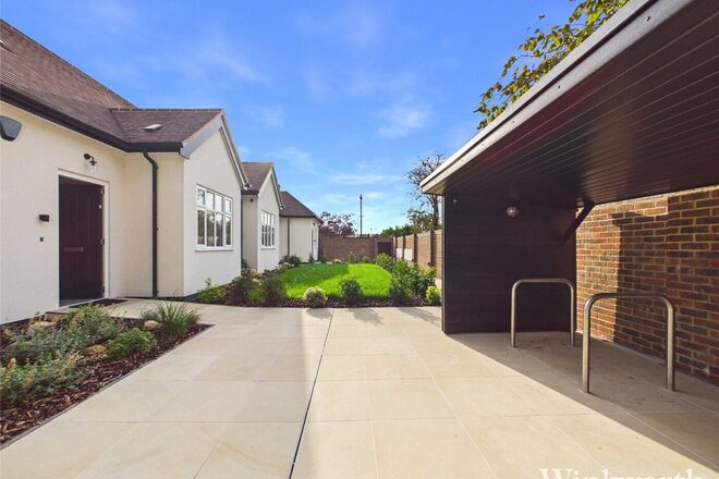 Lowfield Road, London, W3