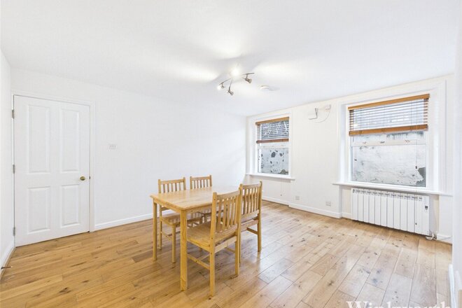 Acacia Road, London, W3