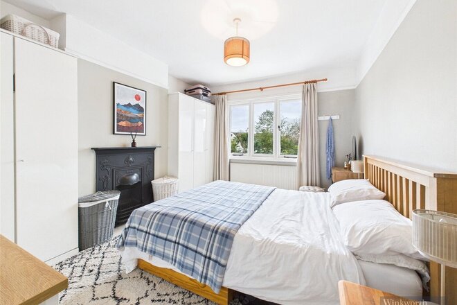 Guilford Avenue, Surbiton, KT5